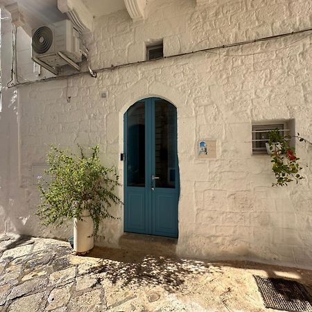 Bianco Calce - Ostuni Villa Luaran gambar