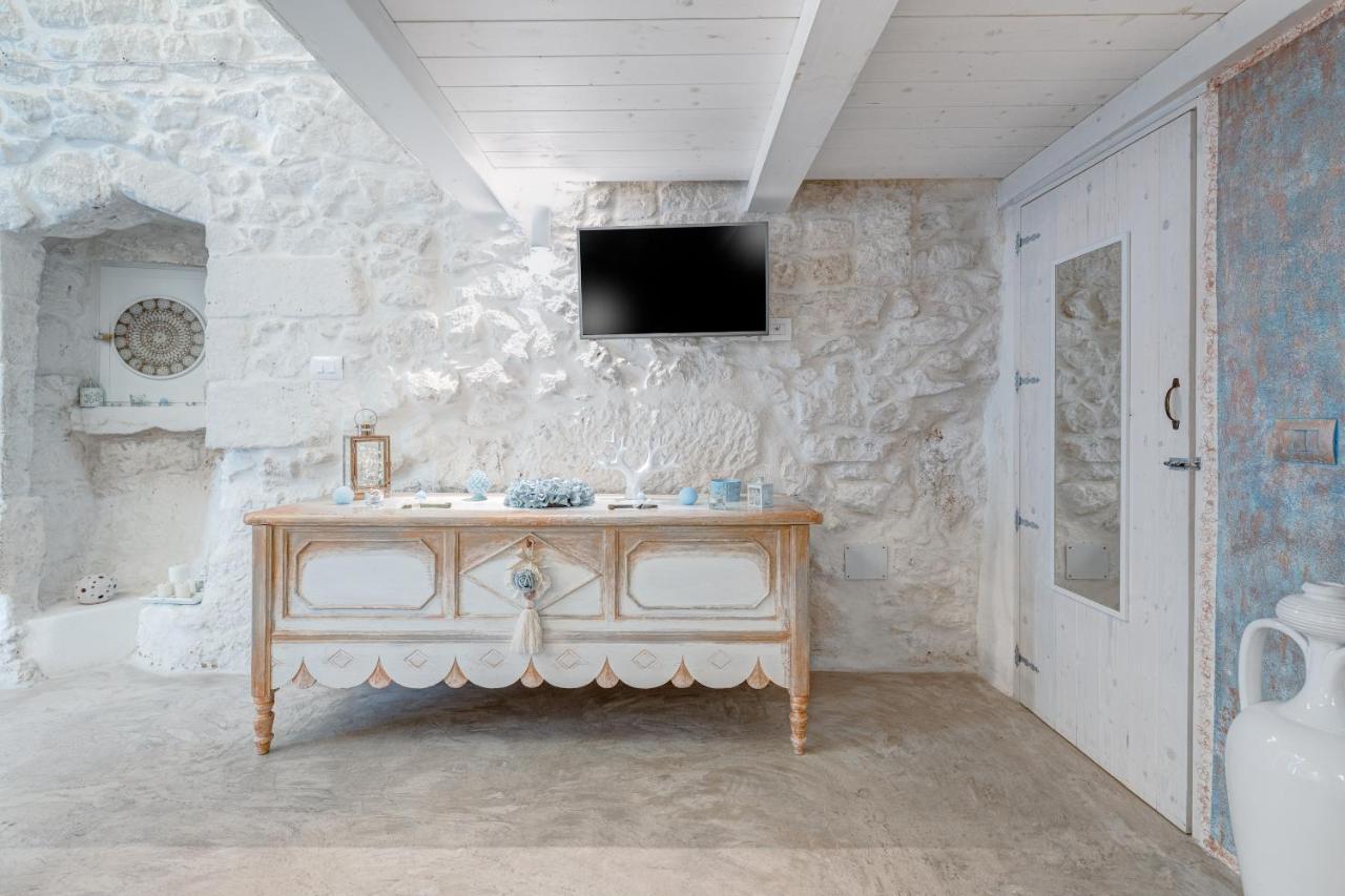 Bianco Calce - Ostuni Villa Luaran gambar